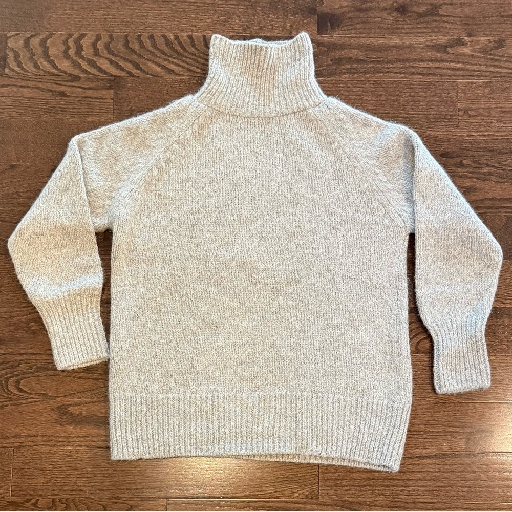 Aritzia the Group by Babaton Elmira Turtleneck Sweater - Gray, Size XS